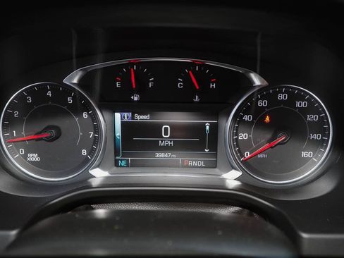 Used 2018 GMC Acadia SLE w/ LPO, Floor Liner Package AWD/4WD image 16