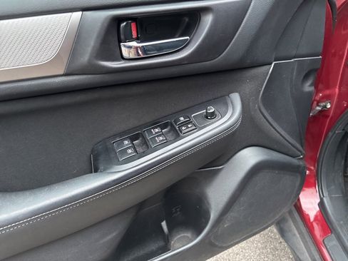 Used 2015 Subaru Outback 2.5i Premium image 8