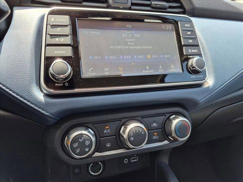 Used 2025 Nissan Versa SV FWD image 13