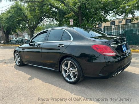 Used 2018 Mercedes-Benz C 300 4MATIC Sedan image 16