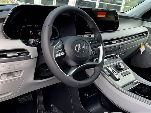 New 2025 Hyundai Palisade SEL image 6