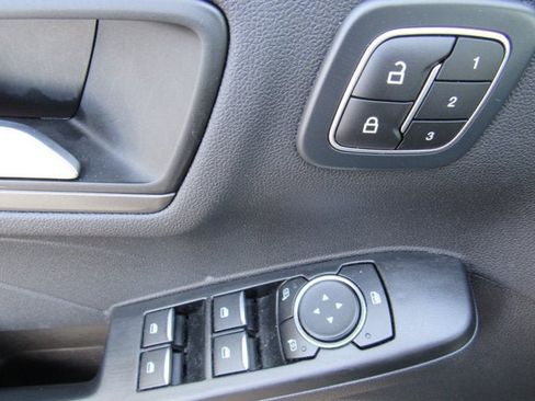 Used 2023 Ford Escape Active w/ Tech Pack #2 AWD/4WD image 9