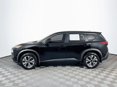 Used 2022 Nissan Rogue SV w/ SV Premium Package FWD image 5