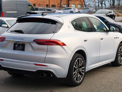 Certified 2023 Maserati Grecale GT image 7