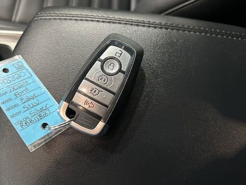 Certified 2024 Ford Edge SEL w/ Convenience Package image 26
