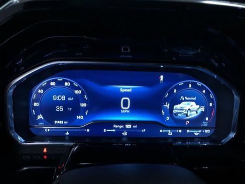 Used 2022 Chevrolet Silverado 1500 LT image 26