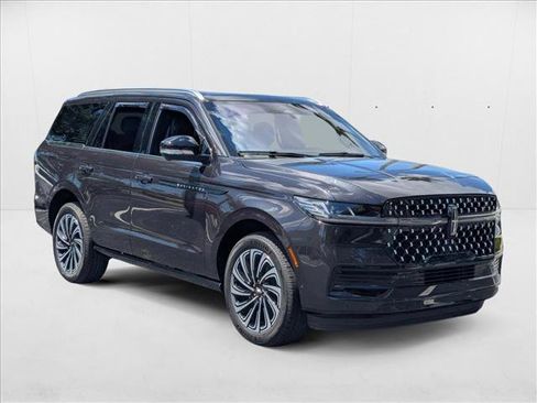 New 2025 Lincoln Navigator Black Label image 6