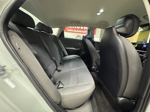 Used 2025 Kia K4 FWD image 15