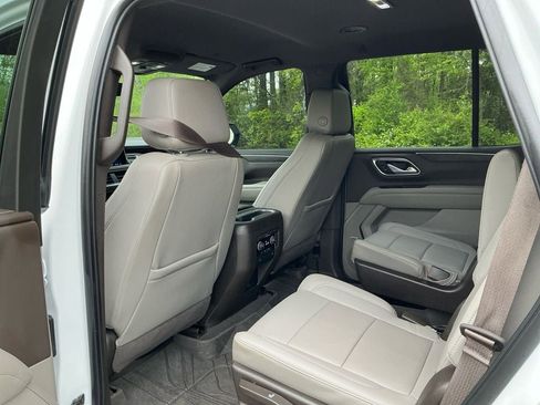 Used 2022 Chevrolet Tahoe LT RWD image 22