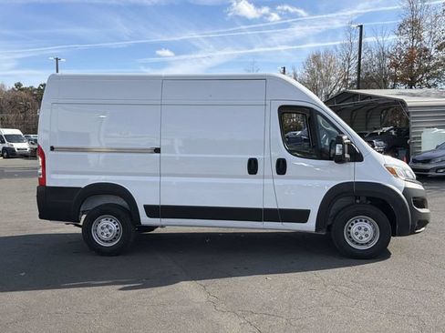 New 2026 RAM ProMaster 1500 w/ Convenience Group FWD image 13