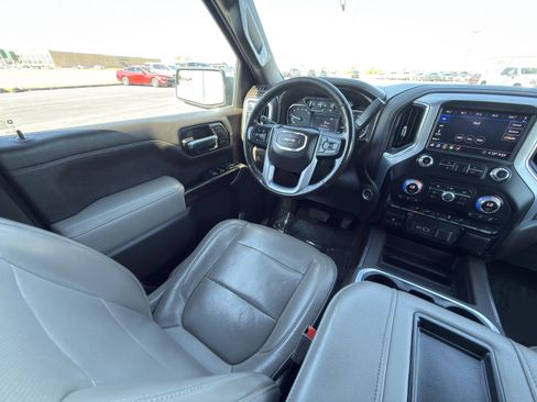 Used 2020 GMC Sierra 1500 SLT w/ SLT Convenience Package AWD/4WD image 29