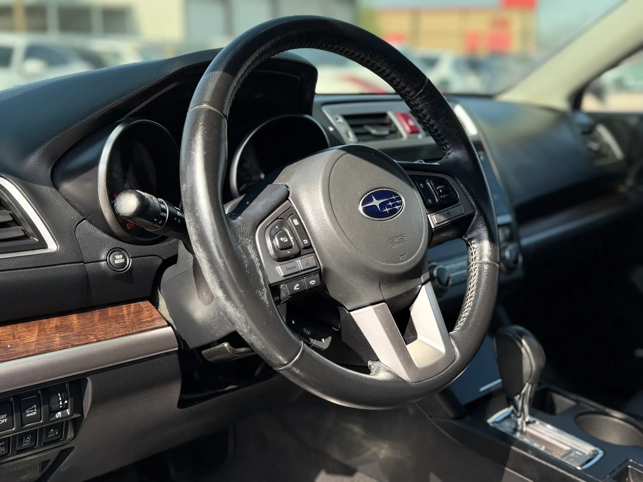 Used 2015 Subaru Outback 2.5i Limited AWD/4WD image 29