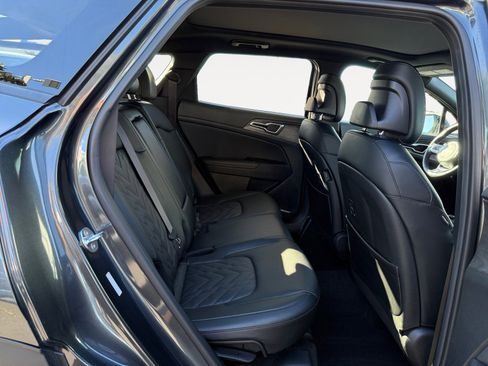 Used 2024 Kia Sportage X-Line w/ X-Line Premium Package image 18