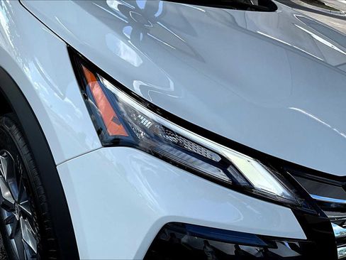 New 2026 Nissan Rogue S image 13