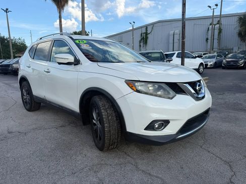 Used 2015 Nissan Rogue SL FWD image 3