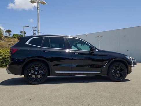 Used 2024 BMW X3 sDrive30i w/ Premium Package RWD image 4