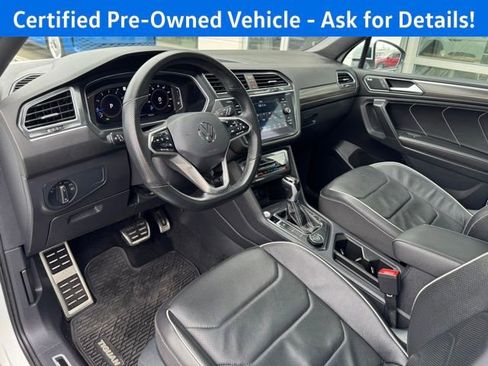 Certified 2023 Volkswagen Tiguan SEL R-Line image 7