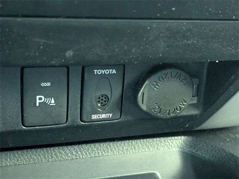 Used 2021 Toyota Tundra Limited w/ Limited Premium Package image 23