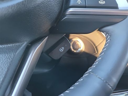 Certified 2023 Subaru Ascent Touring image 19