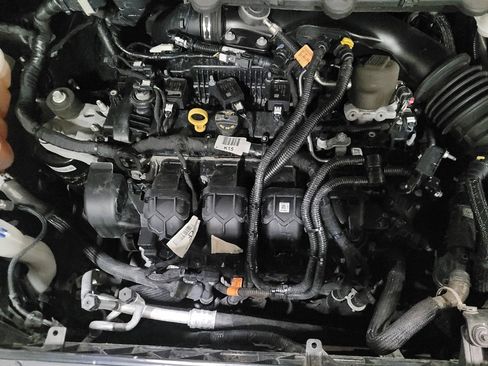 Used 2019 Ford Edge Titanium w/ Equipment Group 301A image 30