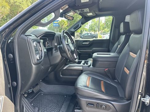 Used 2021 GMC Sierra 1500 AT4 w/ AT4 Premium Package AWD/4WD image 16