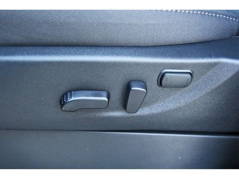 New 2026 Nissan Frontier SV image 29