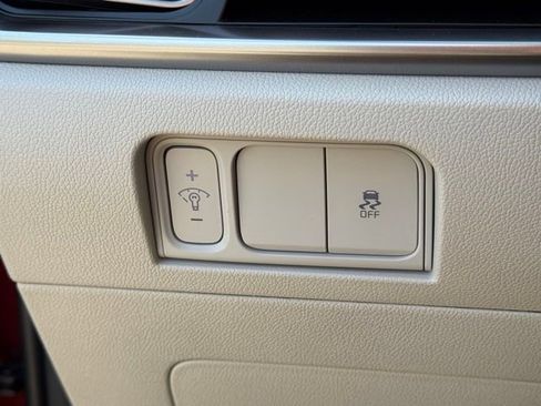 Used 2025 Kia Sorento S w/ Panoramic Sunroof Package image 28