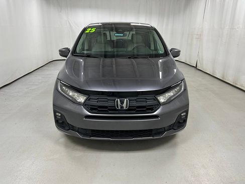 Used 2025 Honda Odyssey EX-L image 3