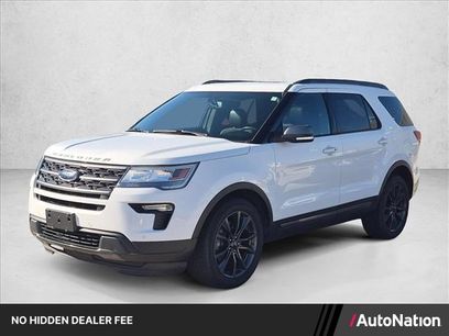 Certified 2018 Ford Explorer XLT w/ Equipment Group 202A