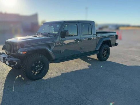 New 2025 Jeep Gladiator Sport image 1