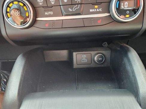 Used 2020 Ford Escape SE AWD/4WD image 21