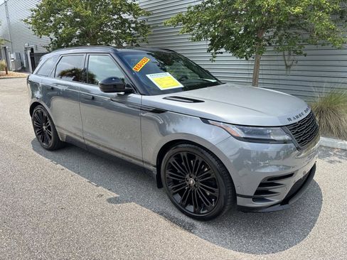 Certified 2026 Land Rover Range Rover Velar Dynamic SE AWD/4WD image 4