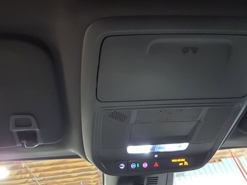 New 2026 Chevrolet Equinox LT w/ Convenience Package II image 20