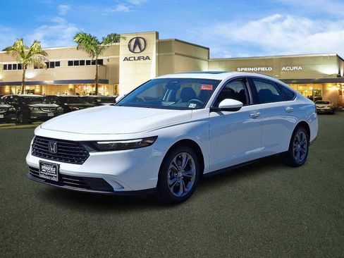 Used 2024 Honda Accord EX image 3