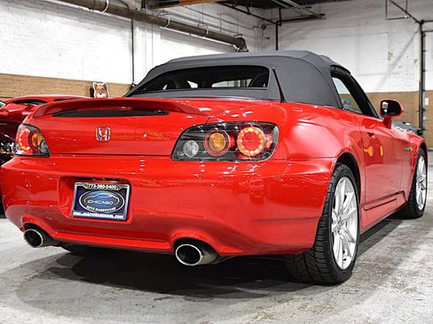 Used 2004 Honda S2000 image 6