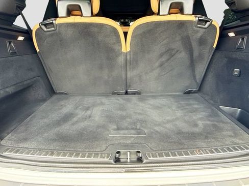 Used 2024 Volvo XC90 B6 Ultimate w/ Protection Package AWD/4WD image 12