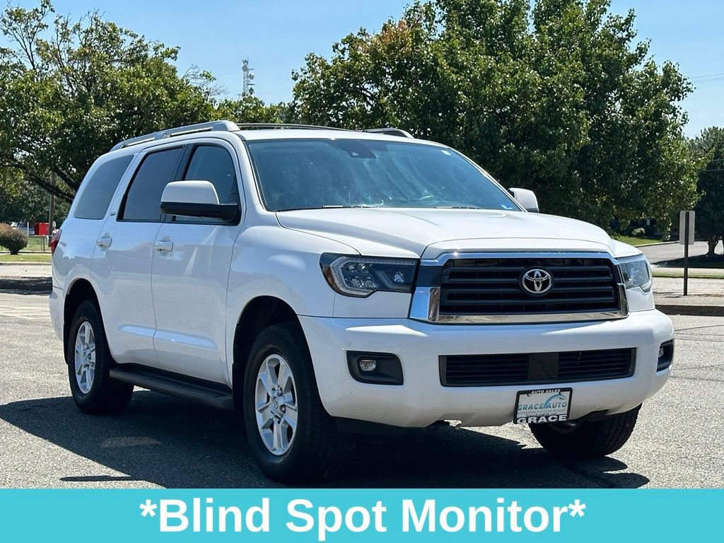 Used 2018 Toyota Sequoia SR5 AWD/4WD image 12