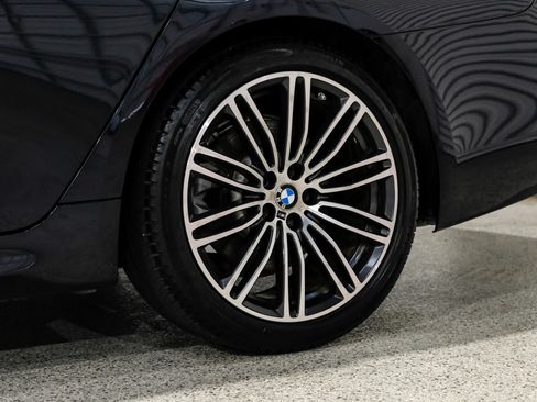 Used 2018 BMW 530i RWD image 68