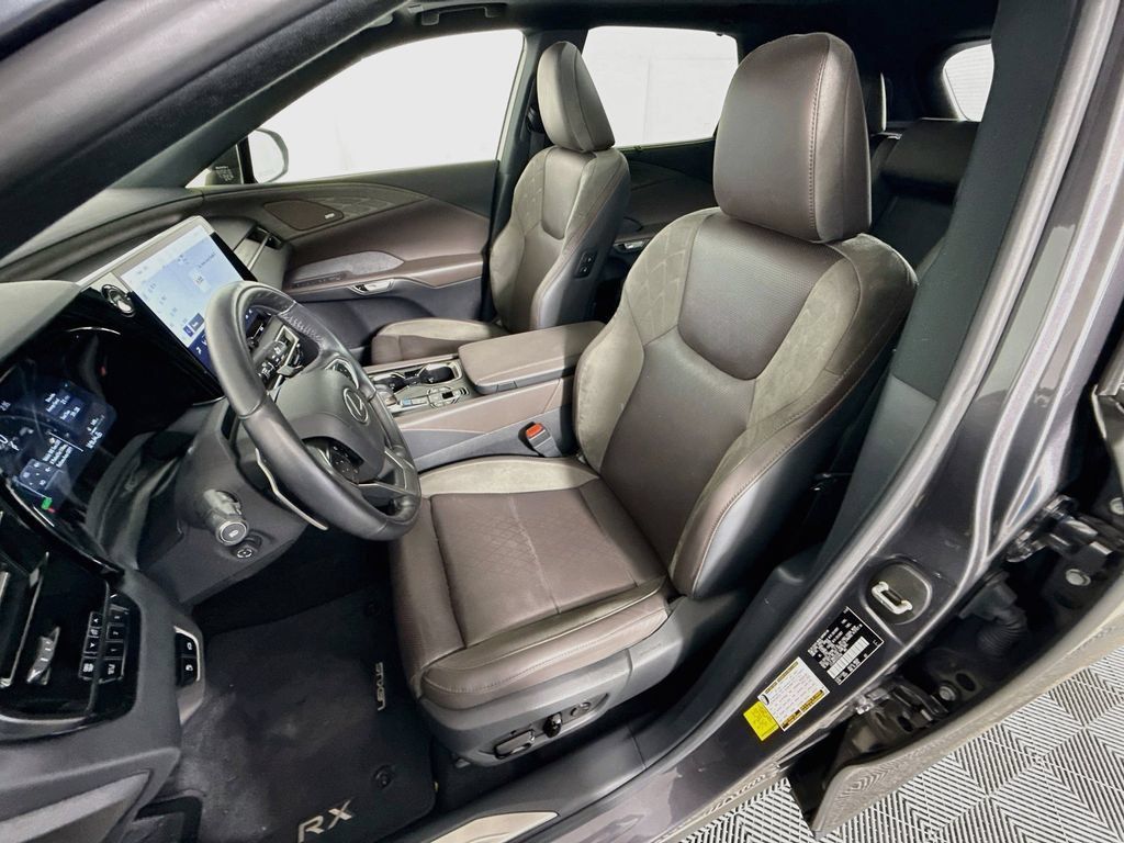 Certified 2025 Lexus RX 450h AWD w/ Convenience Package image 22