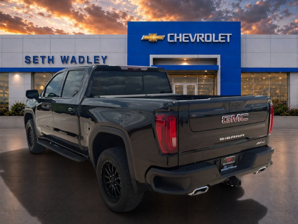 Used 2024 GMC Sierra 1500 AT4 w/ Technology Package AWD/4WD image 5