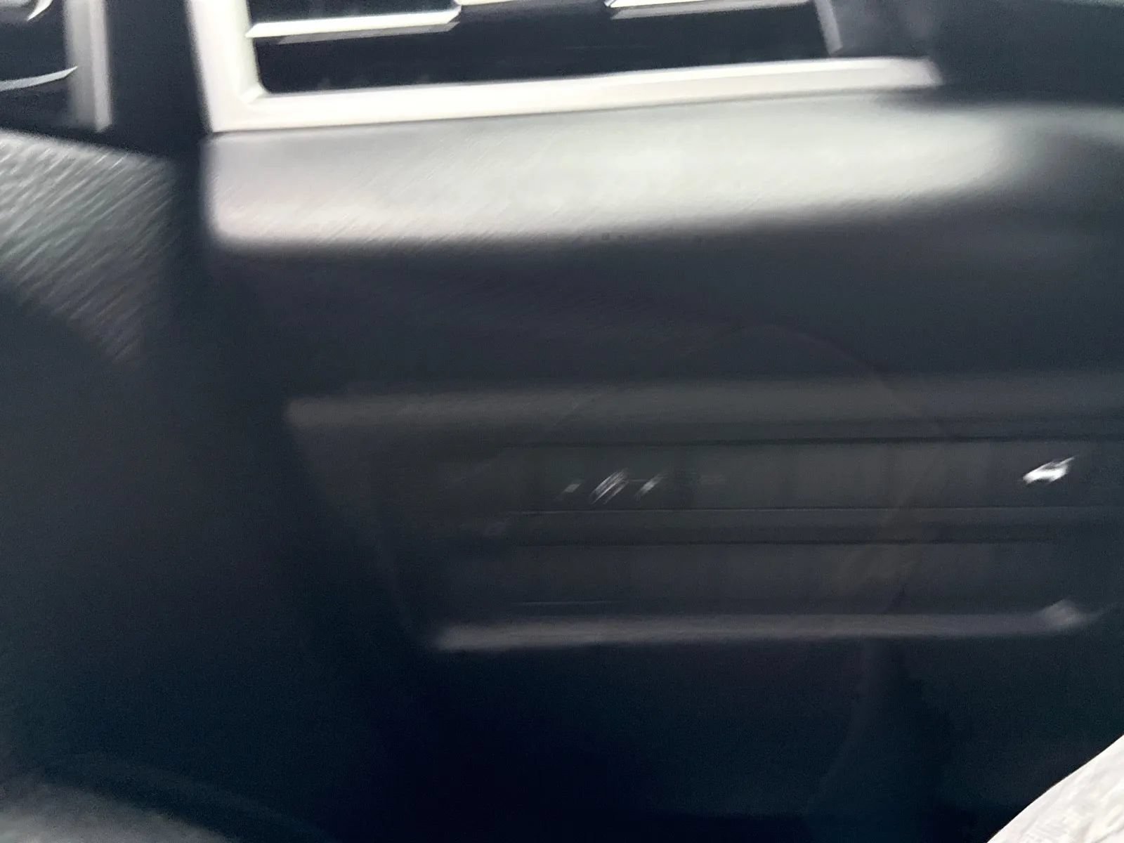 Used 2025 Mitsubishi Outlander SE FWD image 19