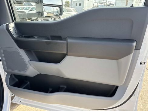 New 2026 Ford F550 4x4 Crew Cab image 19