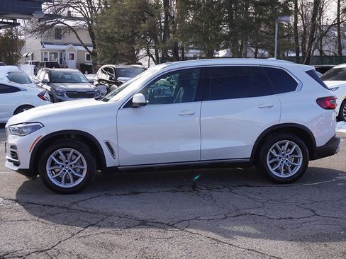 Used 2023 BMW X5 xDrive40i w/ Executive Package image 23