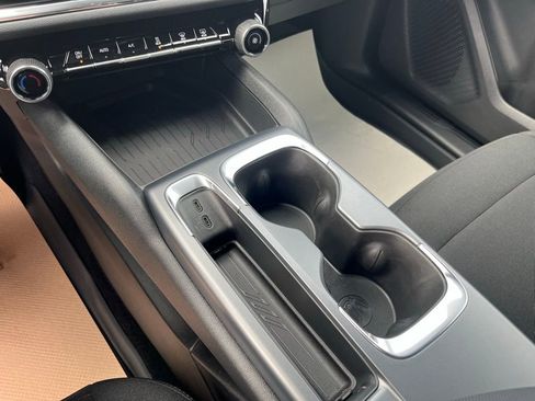 New 2026 Chevrolet Equinox EV LT w/ Comfort Package image 19