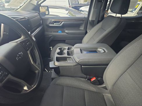 Used 2024 Chevrolet Silverado 1500 RST image 11