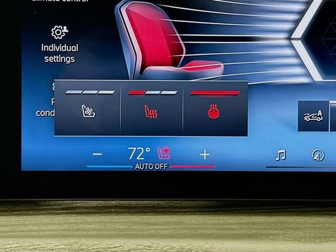 New 2026 BMW X7 xDrive40i w/ Executive Package image 27