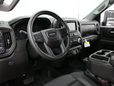 Used 2024 GMC Sierra 3500 Pro AWD/4WD image 12