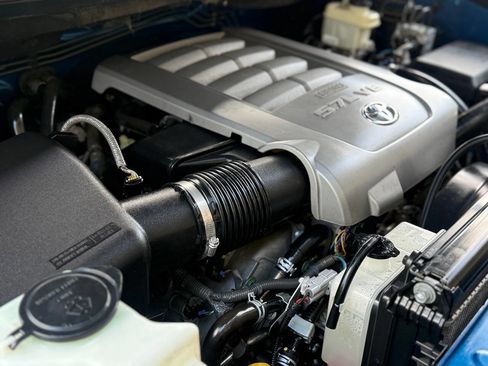 Used 2010 Toyota Tundra Limited image 71