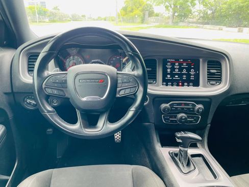 Used 2022 Dodge Charger R/T w/ Blacktop Package RWD image 11