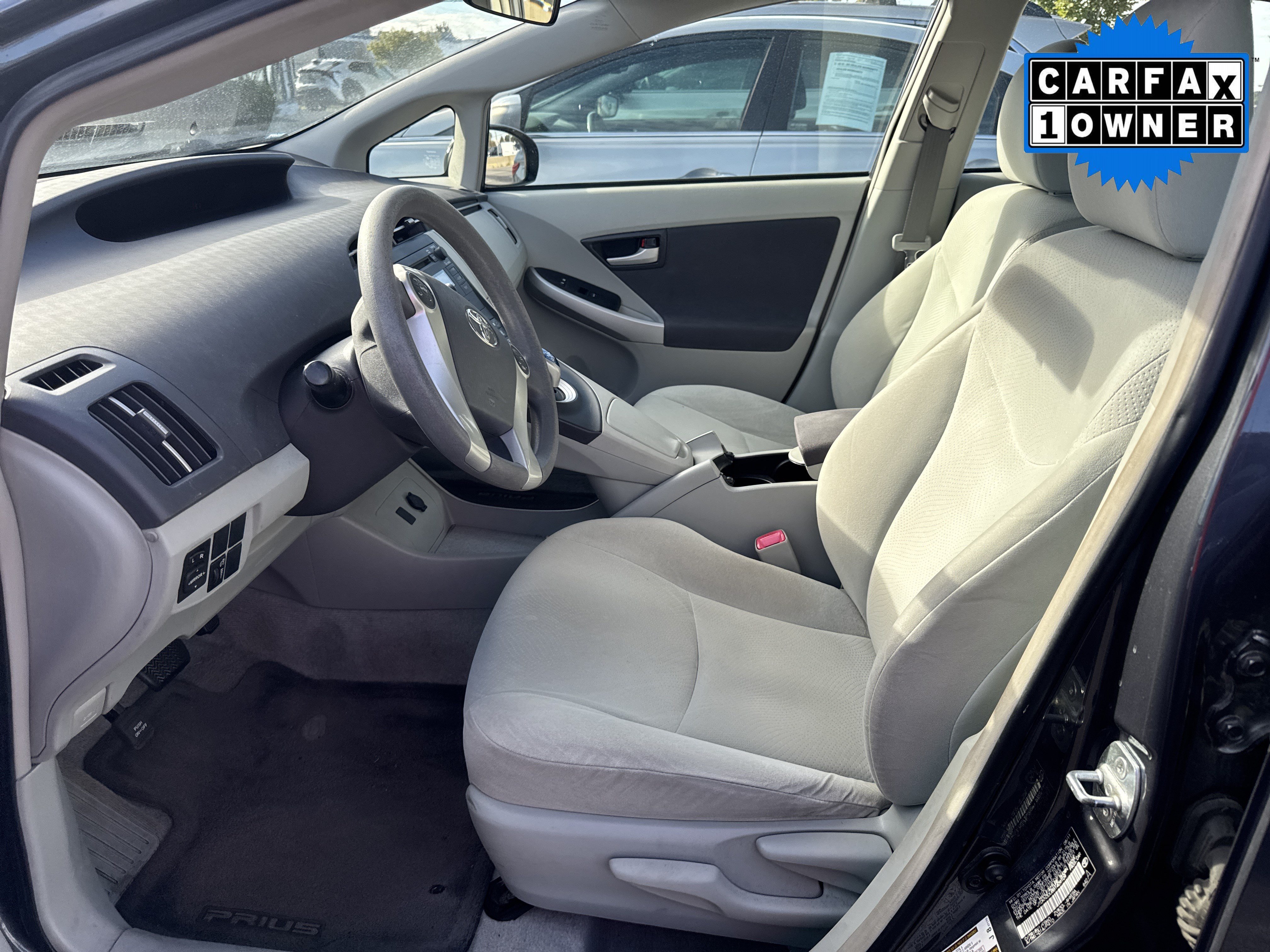 Used 2011 Toyota Prius Two FWD image 6